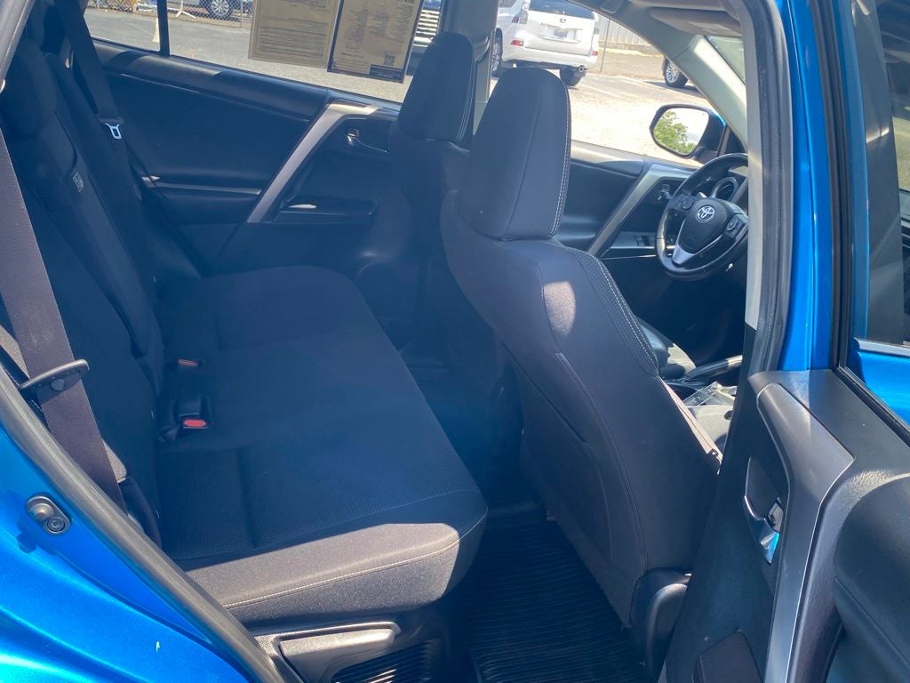 2016 Toyota RAV4 Hybrid XLE