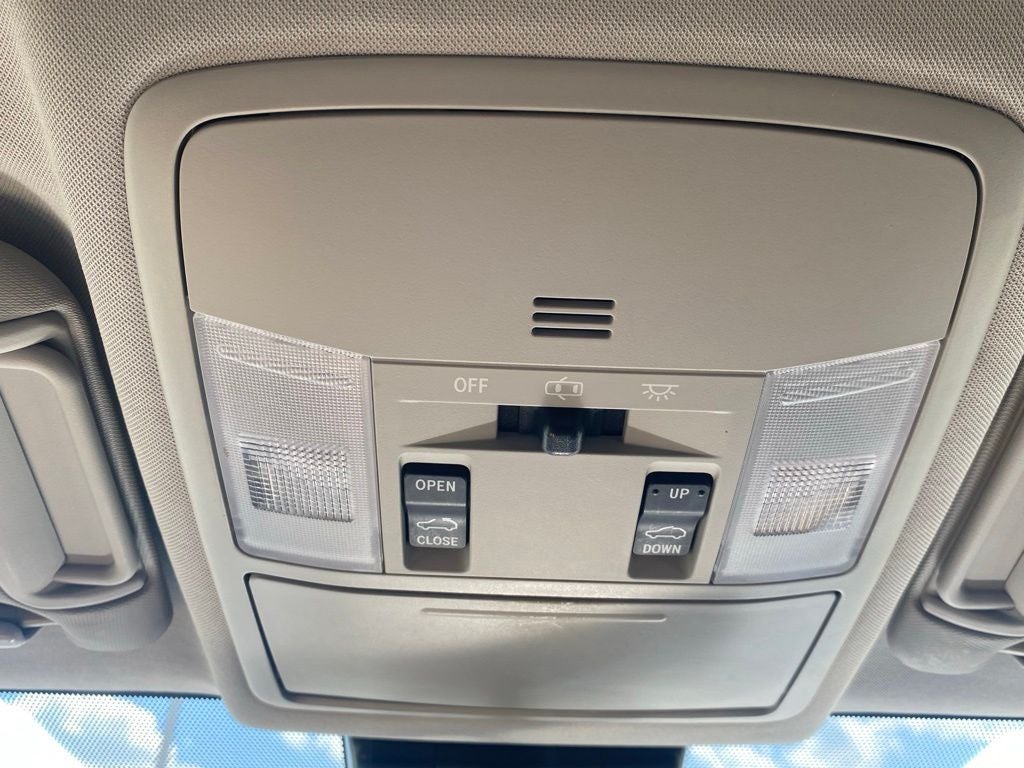 2016 Toyota RAV4 Hybrid XLE