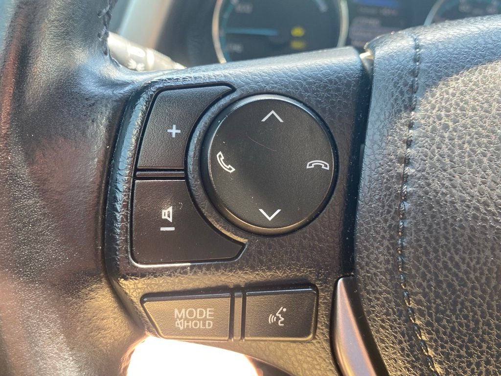 2016 Toyota RAV4 Hybrid XLE