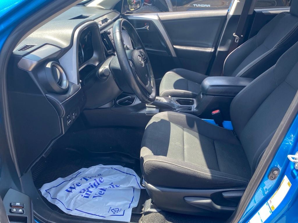 2016 Toyota RAV4 Hybrid XLE