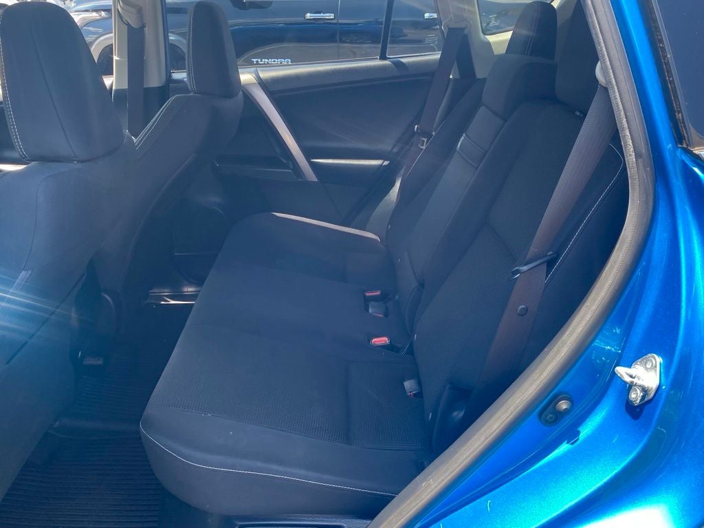 2016 Toyota RAV4 Hybrid XLE