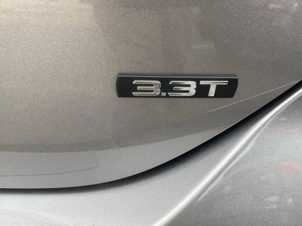 2025 Genesis G70 3.3T Sport Prestige