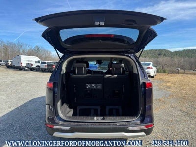 2023 Kia Carnival LX