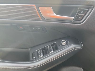 2014 Audi SQ5 3.0T Prestige quattro