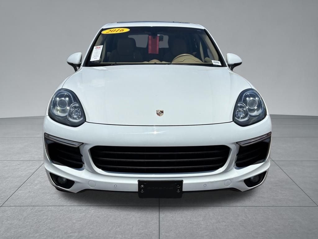 2016 Porsche Cayenne Base