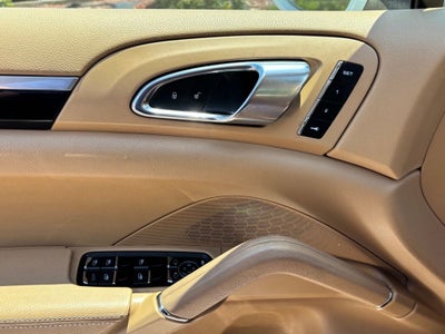 2016 Porsche Cayenne Base