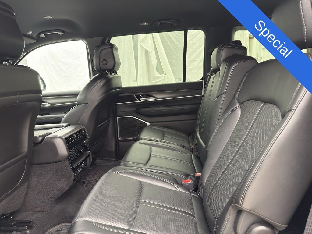 2024 Jeep Wagoneer L Series II