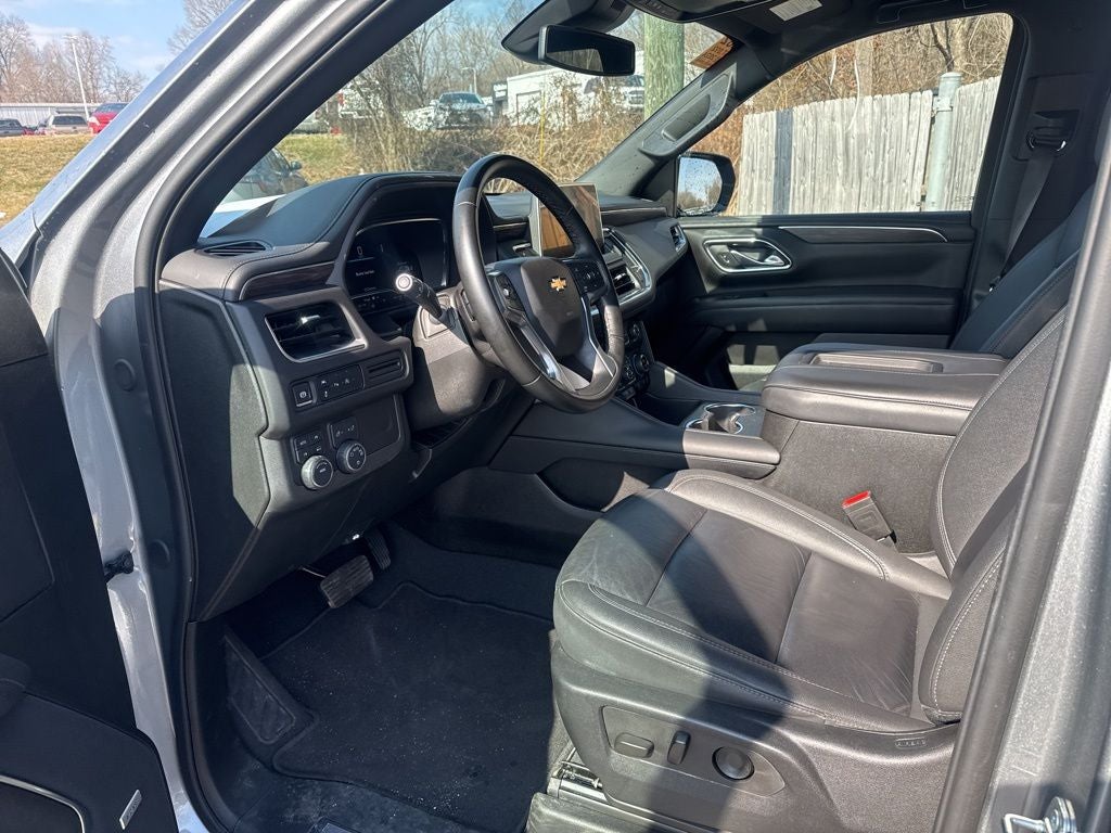 2024 Chevrolet Suburban LT