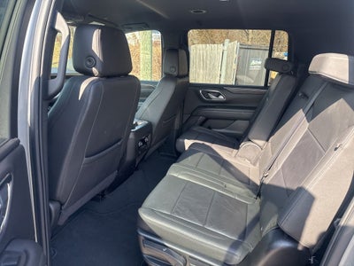 2024 Chevrolet Suburban LT