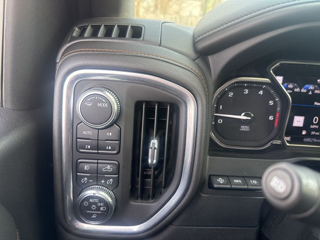 2022 GMC Sierra 1500 Limited AT4