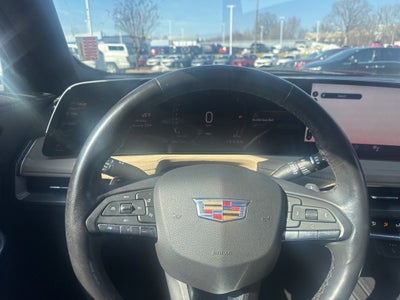 2024 Cadillac XT4 Luxury