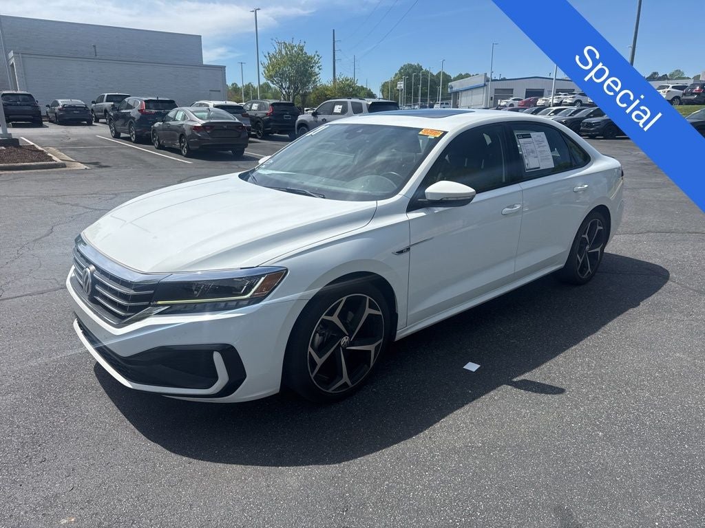 2021 Volkswagen Passat 2.0T R-Line