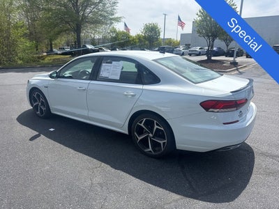 2021 Volkswagen Passat 2.0T R-Line