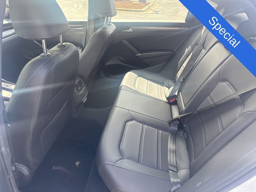 2021 Volkswagen Passat 2.0T R-Line