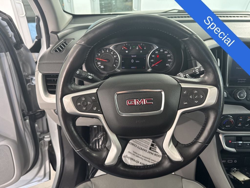 2022 GMC Terrain SLT