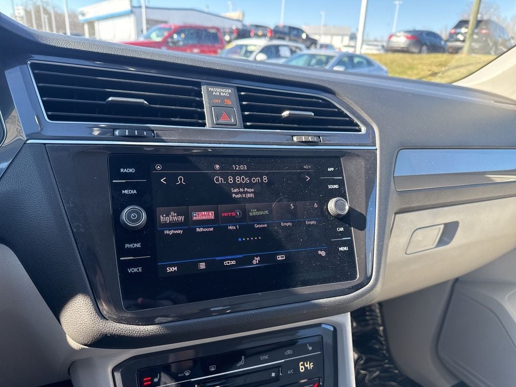 2023 Volkswagen Tiguan 2.0T SE