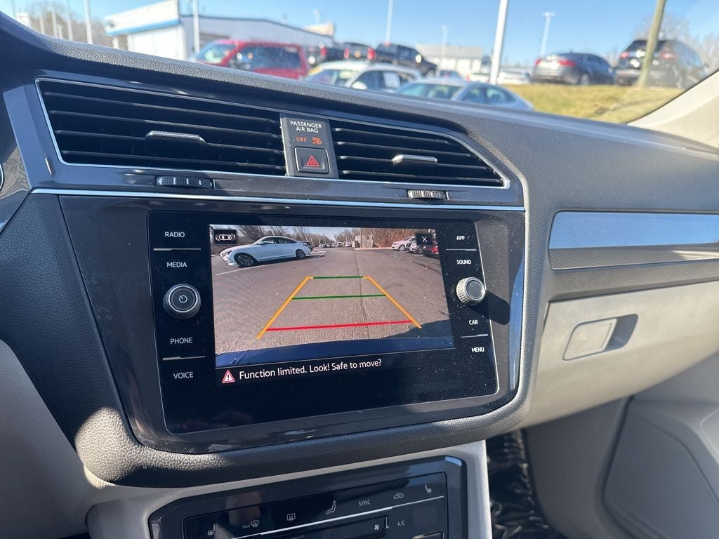 2023 Volkswagen Tiguan 2.0T SE