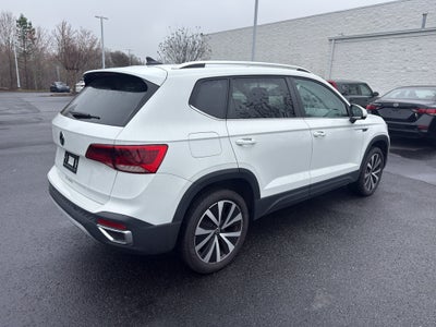 2024 Volkswagen Taos SE
