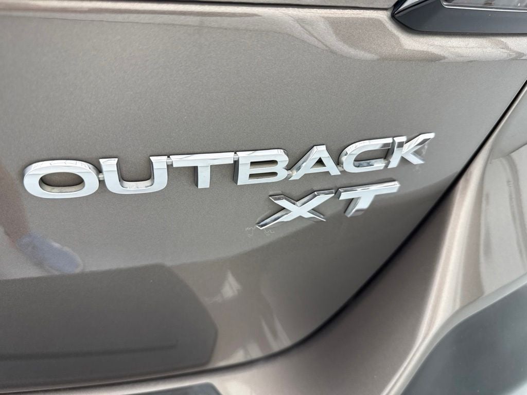 2021 Subaru Outback Limited XT