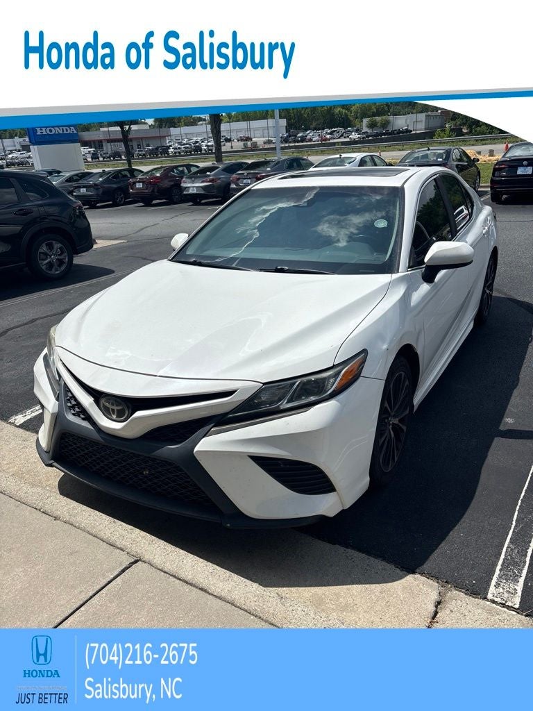 2018 Toyota Camry SE