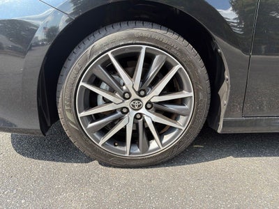 2022 Toyota Camry Hybrid XLE