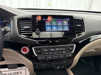 2022 Honda Pilot Touring 8-Passenger