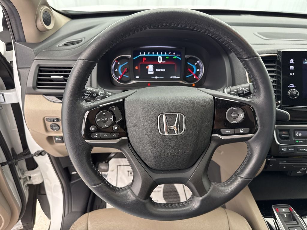2022 Honda Pilot Touring 8-Passenger