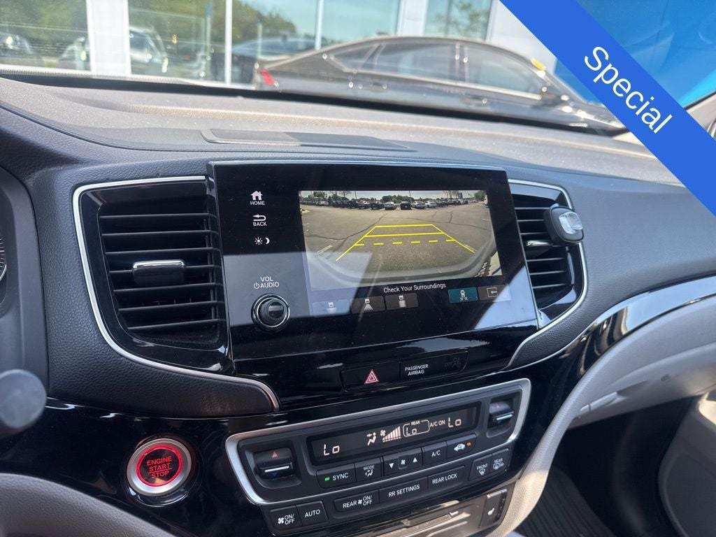 2021 Honda Pilot Touring 8 Passenger