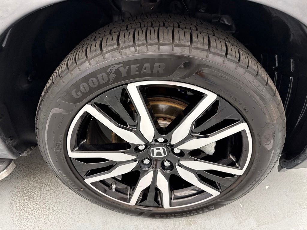 2019 Honda Pilot Touring 8 Passenger