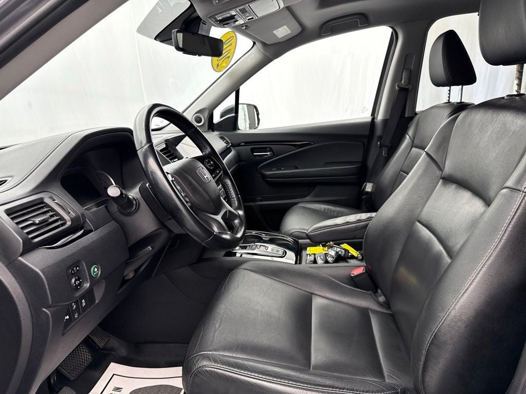 2019 Honda Pilot Touring 8 Passenger