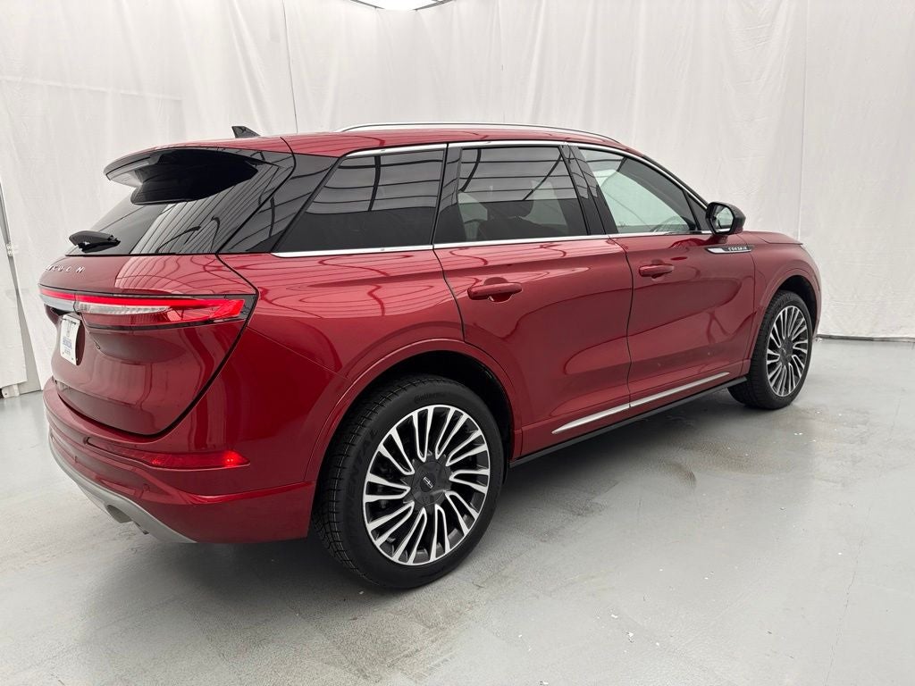 2022 Lincoln Corsair Standard