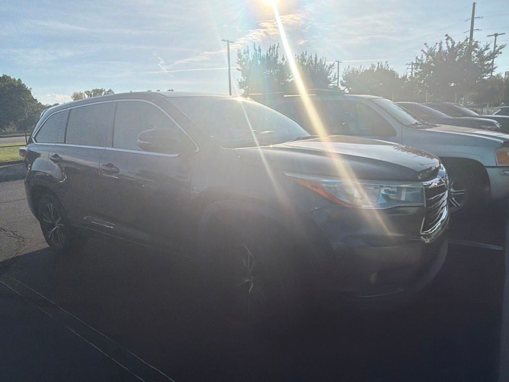 2015 Toyota Highlander LE Plus V6