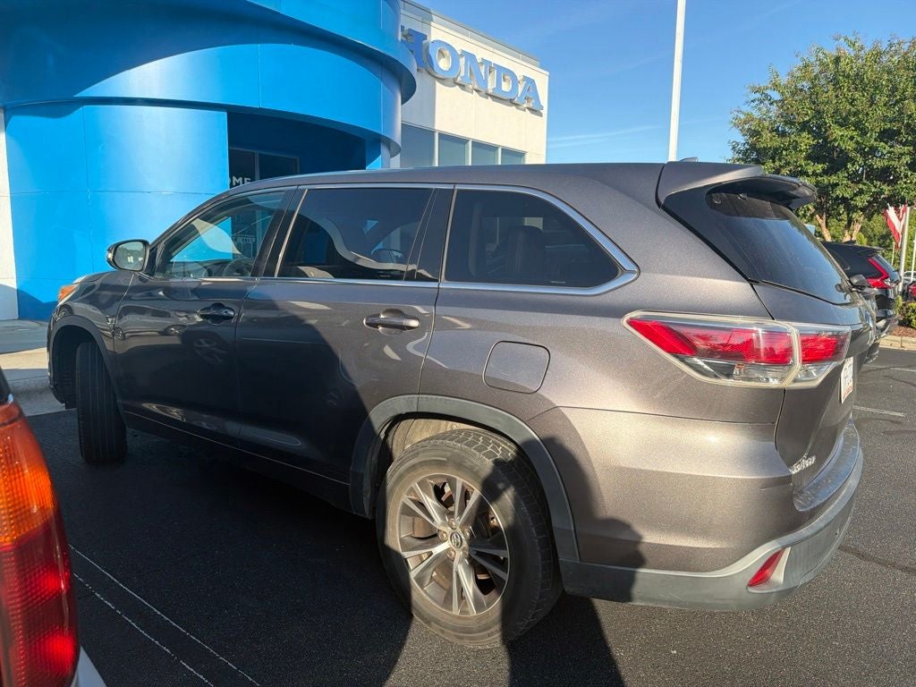 2015 Toyota Highlander LE Plus V6
