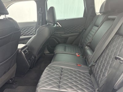 2023 Mitsubishi Outlander SEL