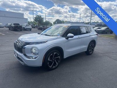 2023 Mitsubishi Outlander SEL