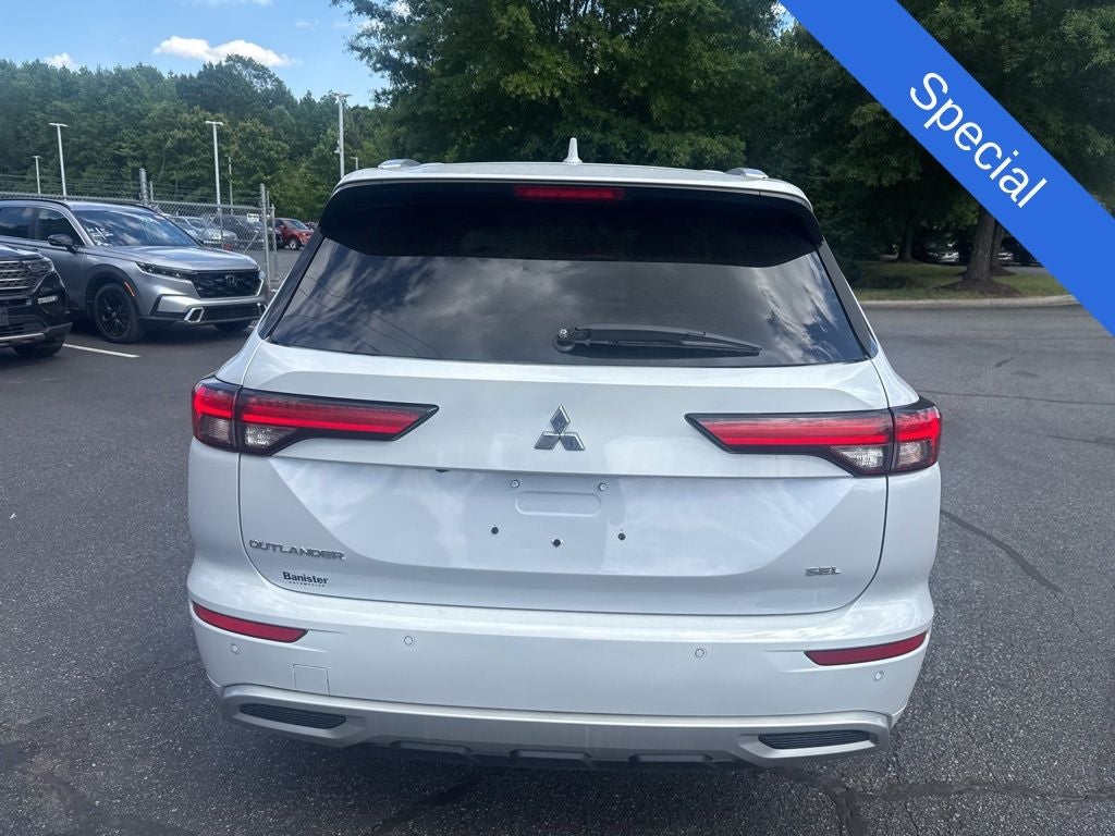 2023 Mitsubishi Outlander SEL
