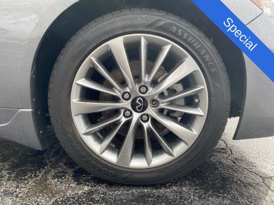 2023 INFINITI Q50 LUXE