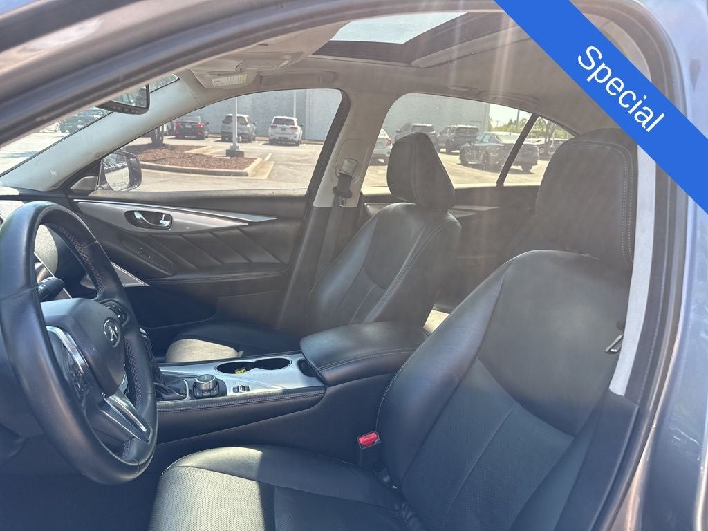 2023 INFINITI Q50 LUXE