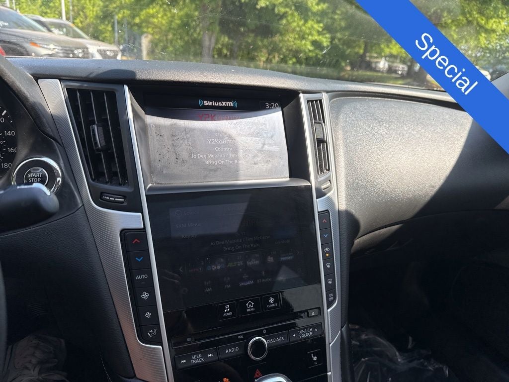 2023 INFINITI Q50 LUXE