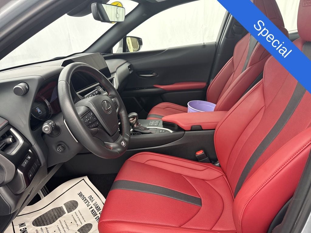 2024 Lexus UX 250h F SPORT Handling