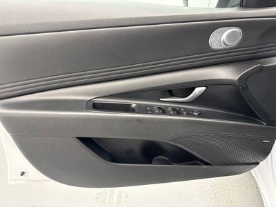 2022 Hyundai Elantra Hybrid Limited