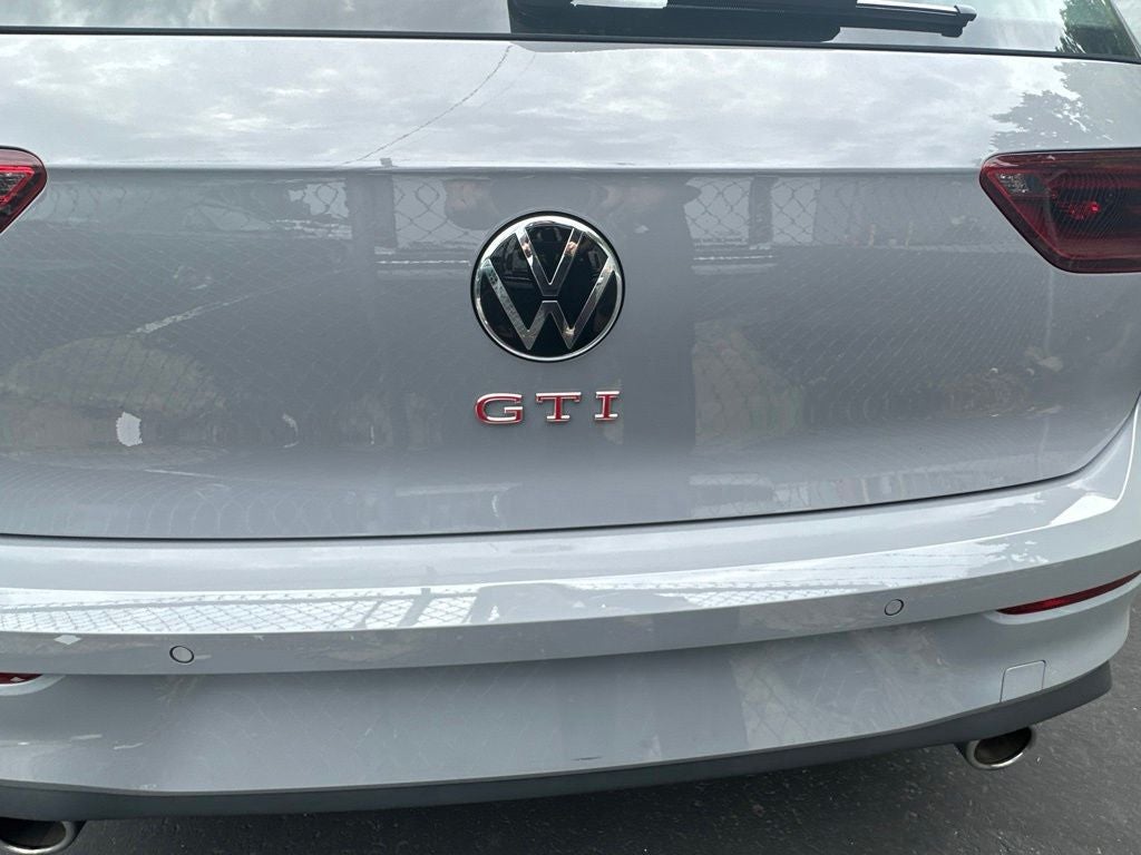 2025 Volkswagen Golf GTI 2.0T SE