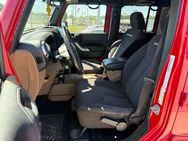 2013 Jeep Wrangler Unlimited Sahara