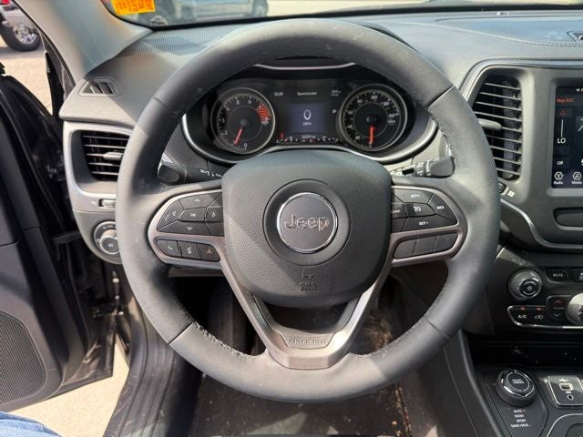 2022 Jeep Cherokee Latitude Lux