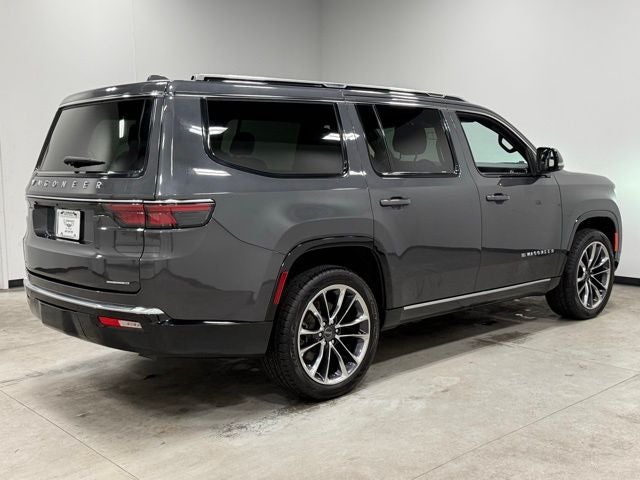 2022 Jeep Wagoneer Series III