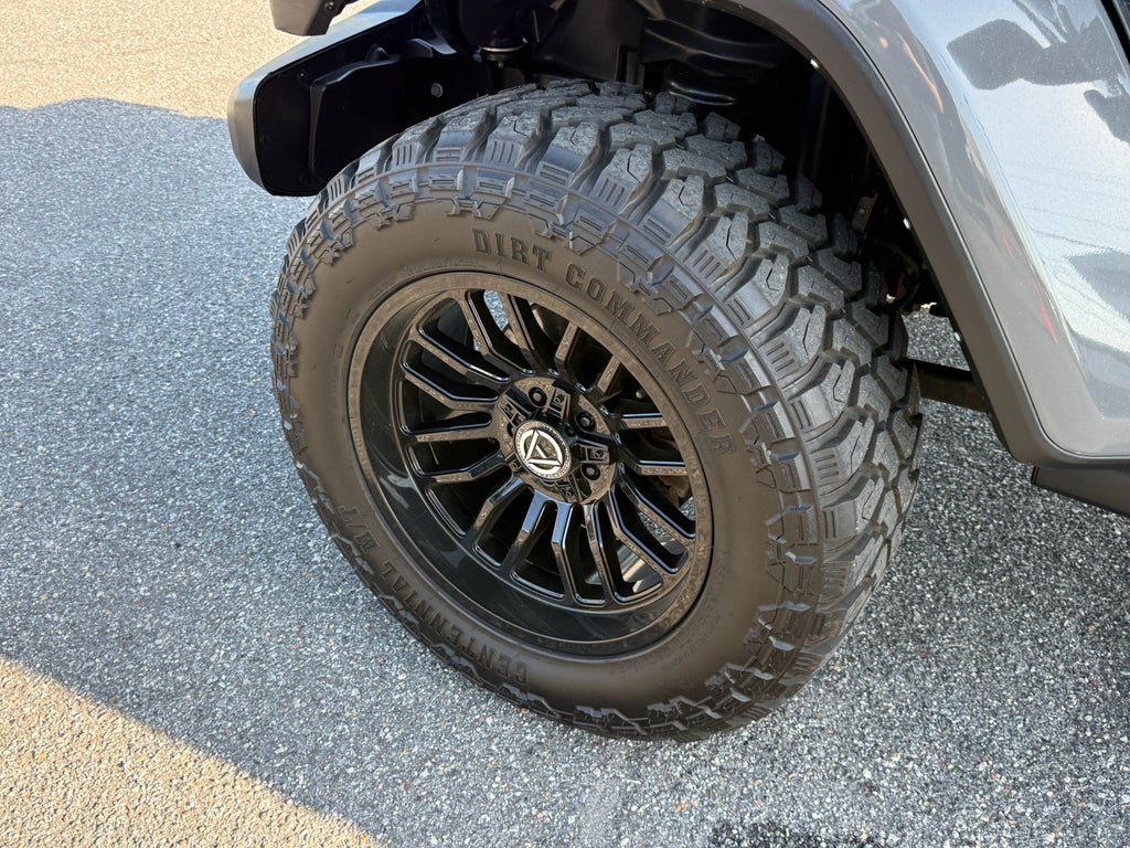 2021 Jeep Gladiator Willys