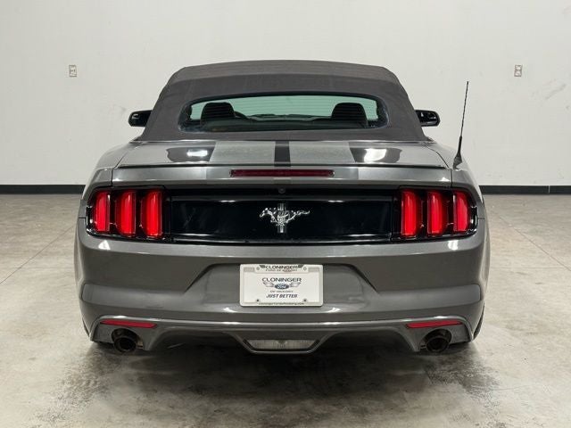 2015 Ford Mustang V6
