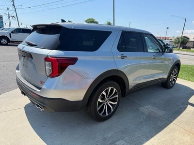 2022 Ford Explorer ST