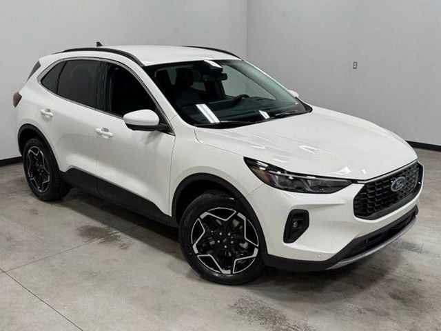 2026 Ford Escape Hybrid Platinum