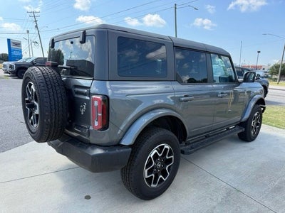 2024 Ford Bronco Outer Banks